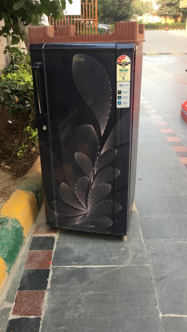  Parking, land-craft-golf-links-apartment-phase-2 2 Bedroom 1135 Sq.Ft. Apartment In Pandav Nagar Ghaziabad 9312776