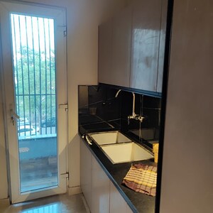 Team Area in 3 BHK Builder Floor at Kohli One Malibu Town, Malibu Town – for Rent