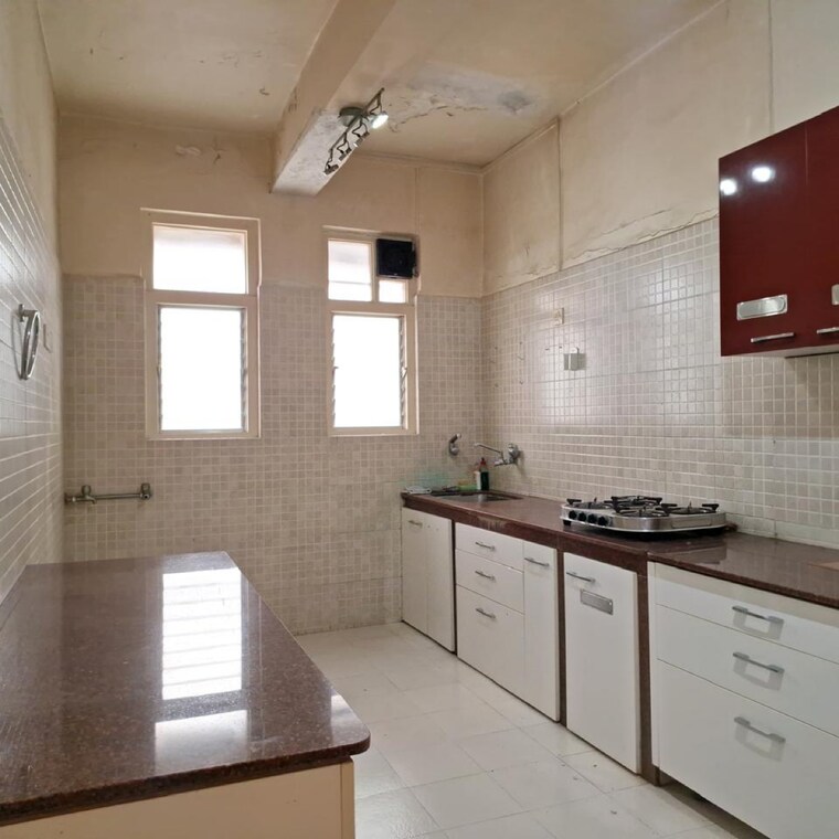 Kitchen, kemps corner 3 Bedroom 1860 Sq.Ft. Apartment In Kemps Corner Mumbai 9312801