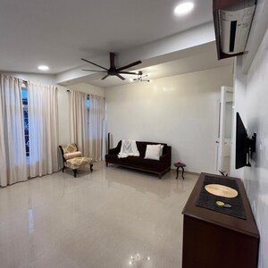 Living Room in 3 BHK Apartment at Kemps Corner – for Rent