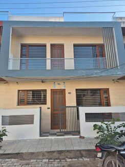3 BHK Villa For Sale in Sunny Enclave 125