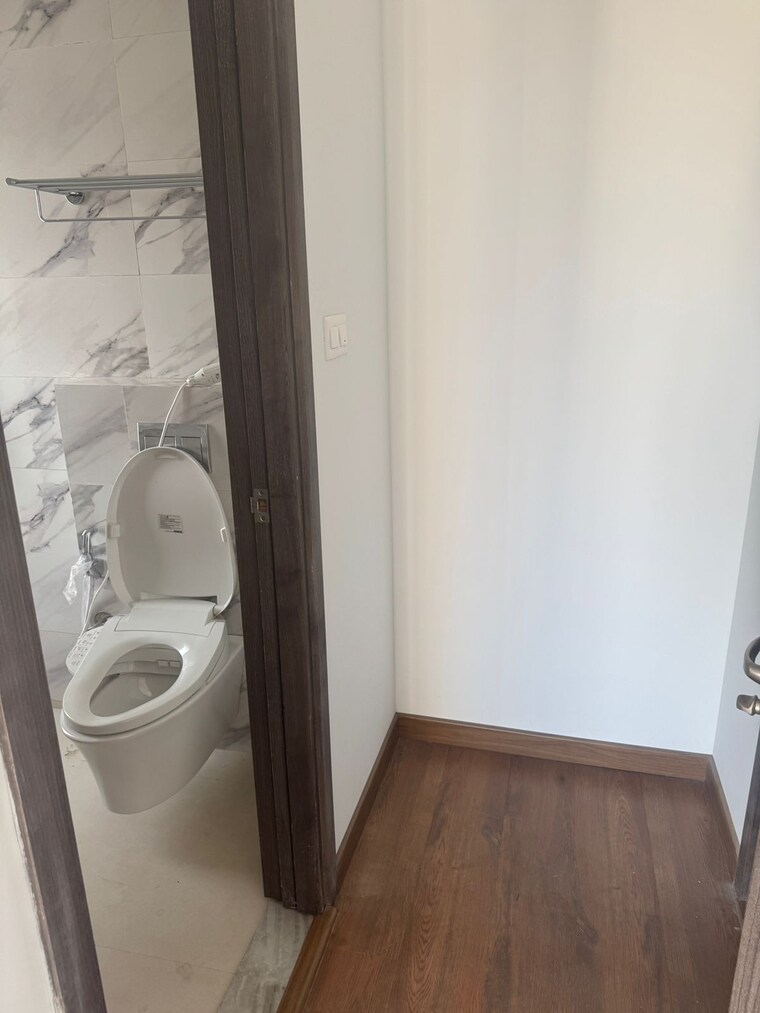 Bathroom, risland-the-icon 3 Bedroom 932 Sq.Ft. Apartment In Dhokali Thane 9312804