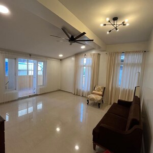 3 BHK Apartment For Rent in Malabar Hill