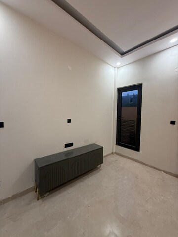 2 BHK Apartment For Sale in Sector 117