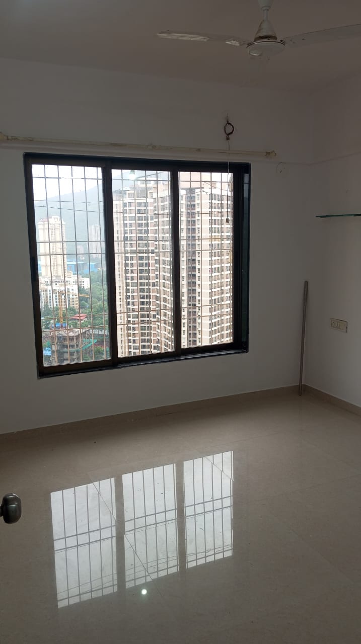2 BHK Apartment For Rent in Yashraj Park CHS