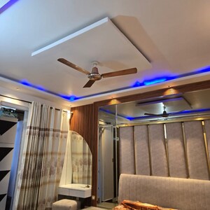 Team Area in 3 BHK Builder Floor at SS Aaron Ville, Dhani – for Rent