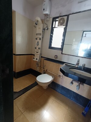 Team Area in 2 BHK Apartment at Goyal Green Woods, Andheri East – for Rent