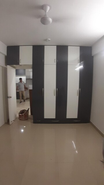Room in 2 BHK Apartment at AVL 36 Gurgaon, Sector 36 – for Rent