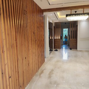 Room in 3 BHK Builder Floor at Kohli One Malibu Town, Malibu Town – for Rent