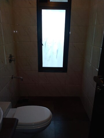 Bathroom in 3 BHK Apartment at Palazzo Heights, Khar West – for Rent