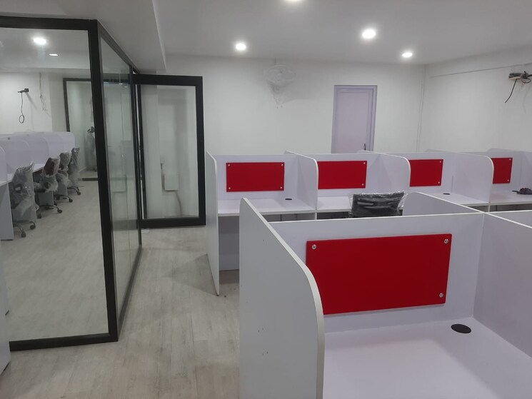 Team Area, lahurabir Commercial Office Space 1200 Sq.Ft. In Lahurabir Varanasi 8442639