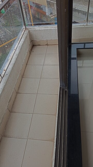 2 BHK Apartment For Rent in Terraform Everest Countryside Marigold, Ghodbunder Road