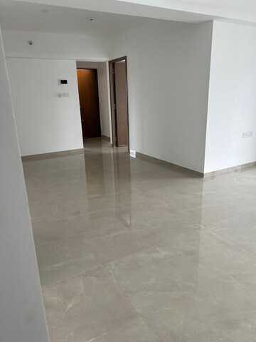 Room in 3 BHK Apartment at Choice Goodwill Verve, Keshav Nagar – for Rent