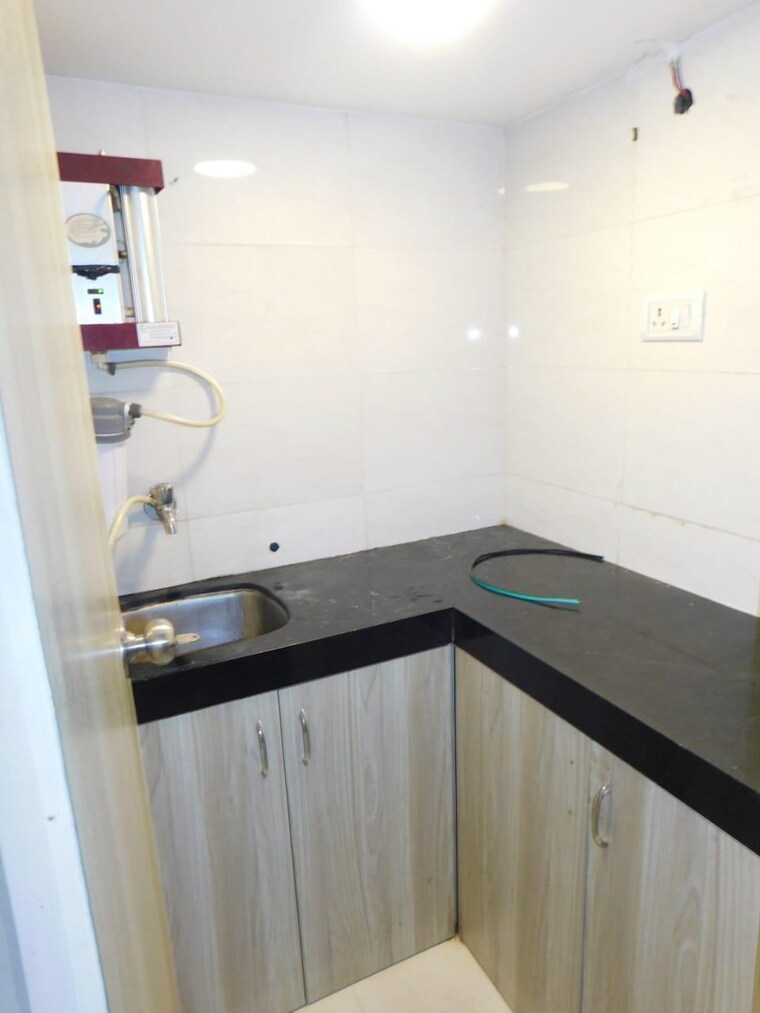 Kitchen, range-heights Commercial Office Space 650 Sq.Ft. In Jogeshwari West Mumbai 9313076