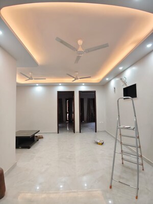 Room in 3 BHK Builder Floor at Sector 22 – for Rent