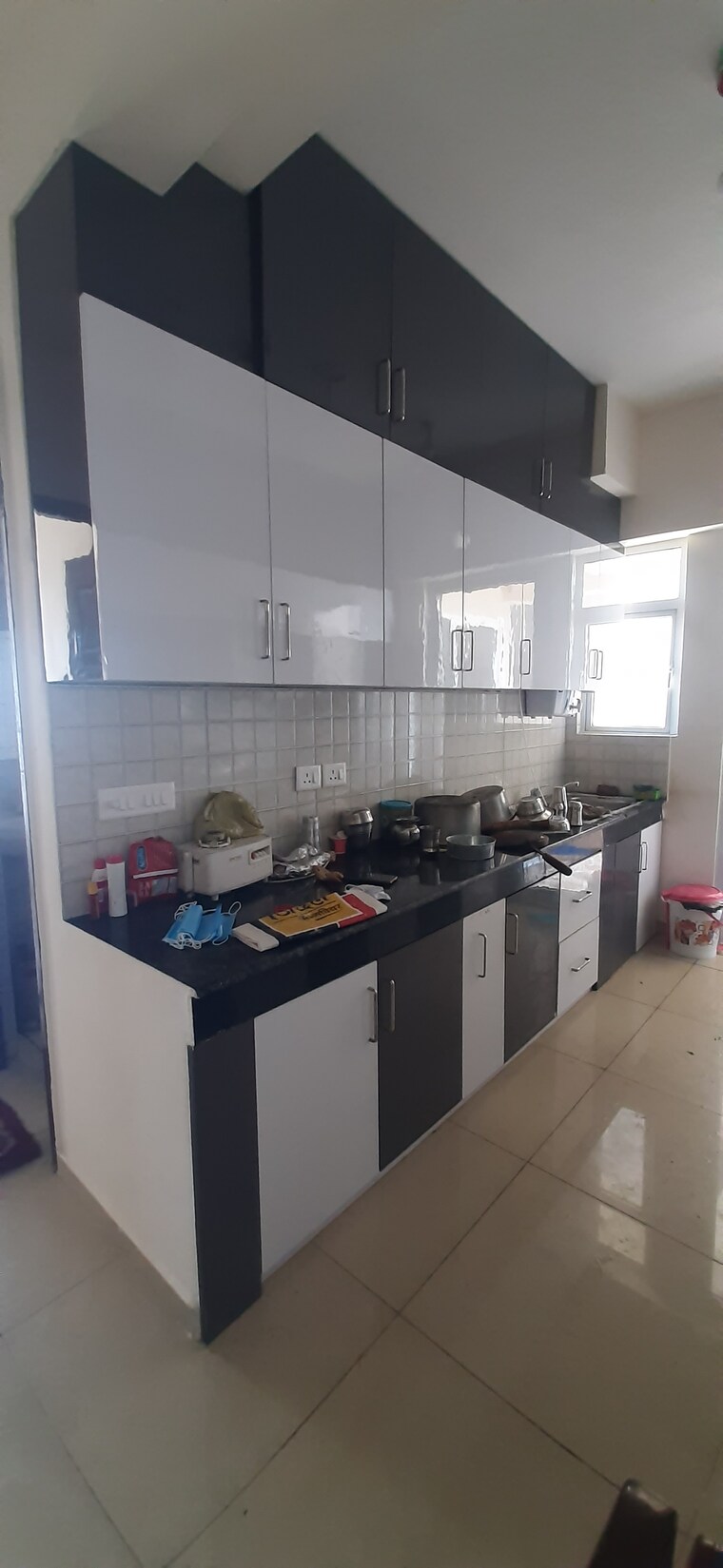 Kitchen, land-craft-golf-links-apartment-phase-2 3 Bedroom 1600 Sq.Ft. Apartment In Pandav Nagar Ghaziabad 9312999