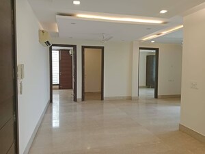 Room in 3 BHK Builder Floor at Greater Kailash I – for Rent
