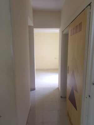 Room in 1 BHK Apartment at Vastu Anand Apartment, Kalwa – for Rent