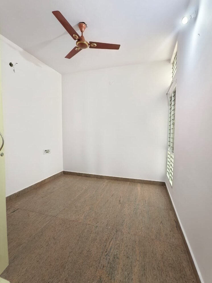 Room, hsr layout 2 Bedroom 900 Sq.Ft. Builder Floor In Hsr Layout Bangalore 9313093