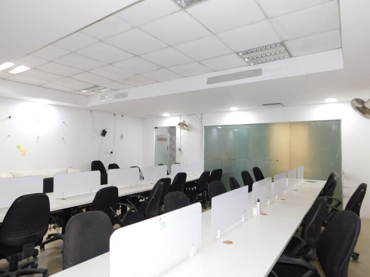 Team Area, anthurium Commercial Office Space in IT/SEZ 7000 Sq.Ft. In Sector 73 Noida 9313082