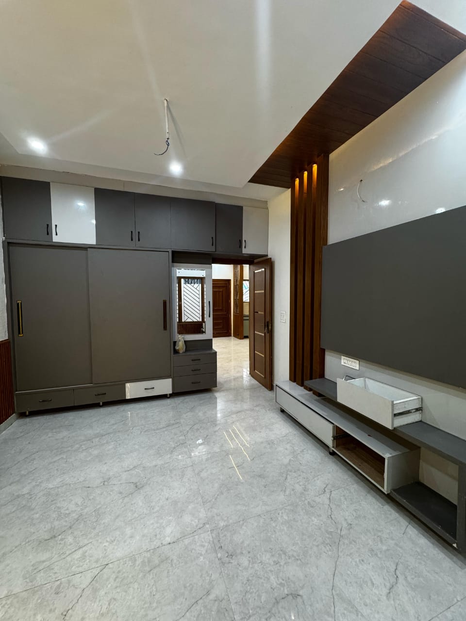 4 BHK Apartment For Sale in Sunny Enclave 