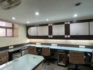  Office Space For Rent in Bbd Bagh