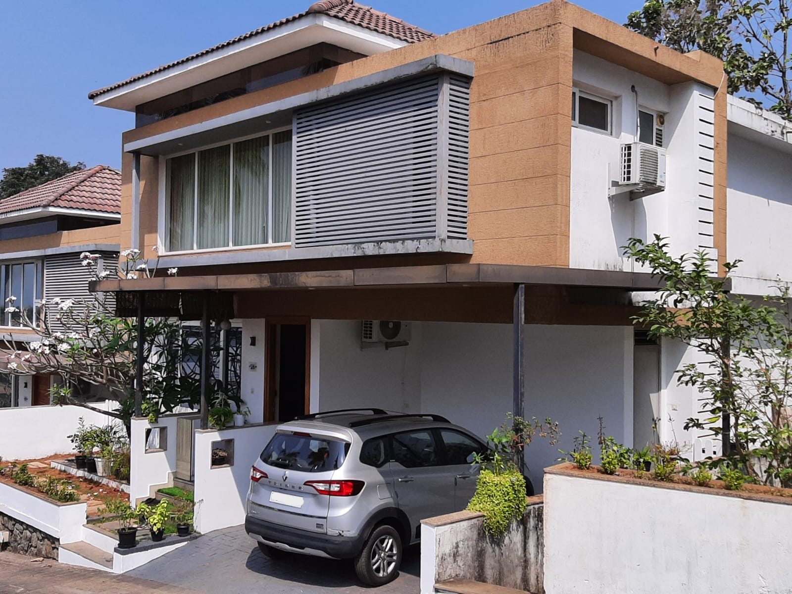 4 BHK Villa For Sale in Amala Nagar