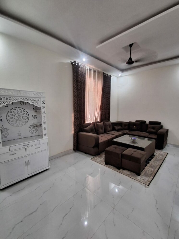 Living Room, sector 115 2 Bedroom 100 Sq.Yd. Builder Floor In Sector 115 Mohali 9313126