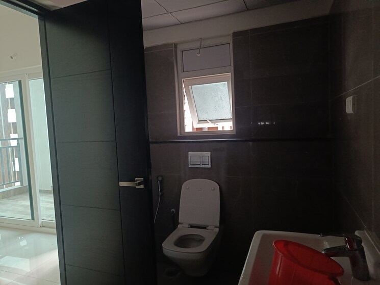 Bathroom, aparna-sarovar-zicon 3 Bedroom 1016 Sq.Ft. Apartment In Nallagandla Hyderabad 9313106