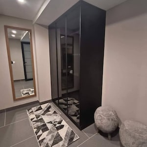 Living Room in 1.5 BHK Builder Floor at Sector 5 – for Rent