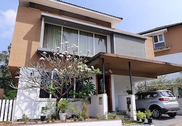 4 BHK Villa – Exterior View View at Amala Nagar - for Sale