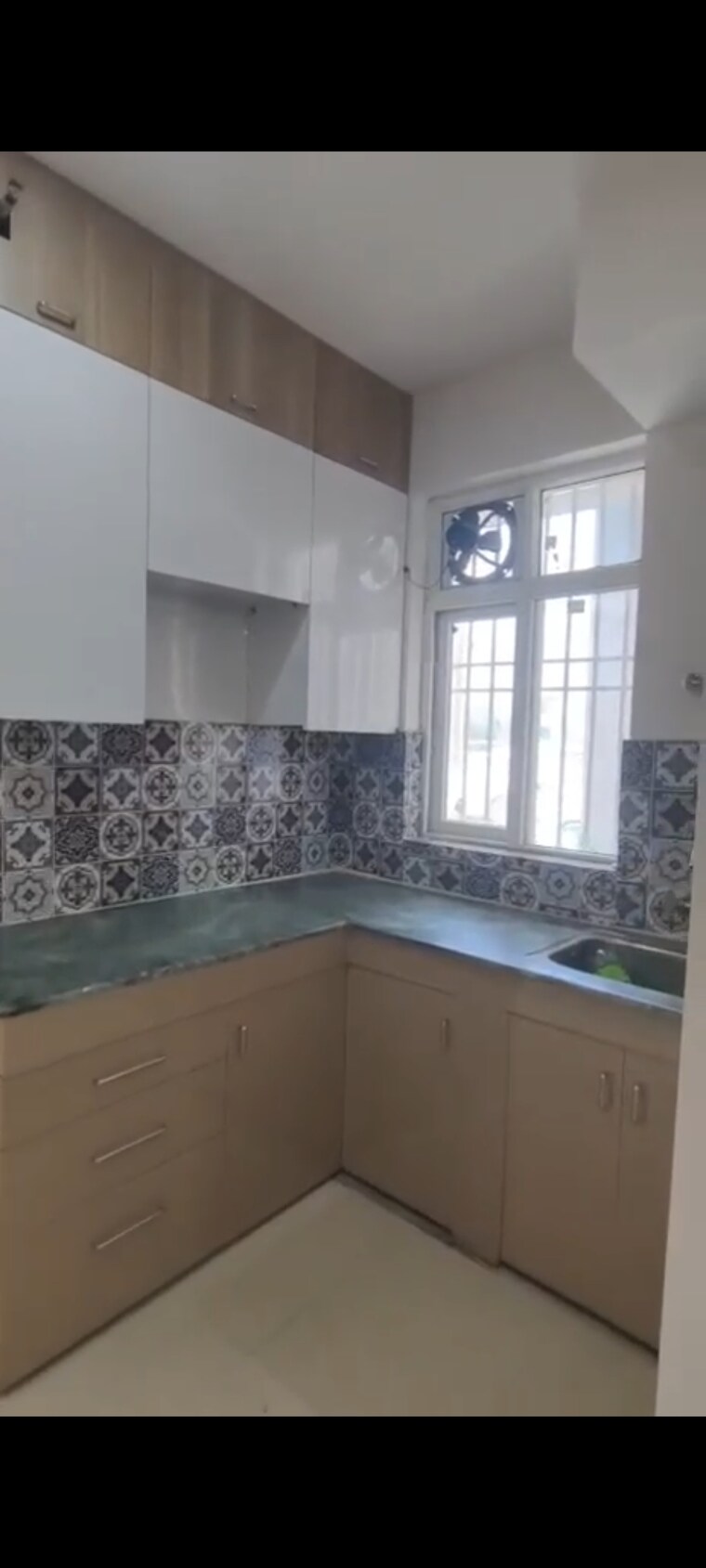 Kitchen, zara-rossa 2 Bedroom 900 Sq.Ft. Apartment In Sector 112 Gurgaon 9313139