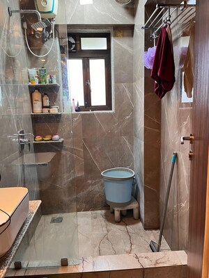 Furnished Amenities in 1 BHK Apartment at Kalina Sangam CHS, Santacruz East – for Rent