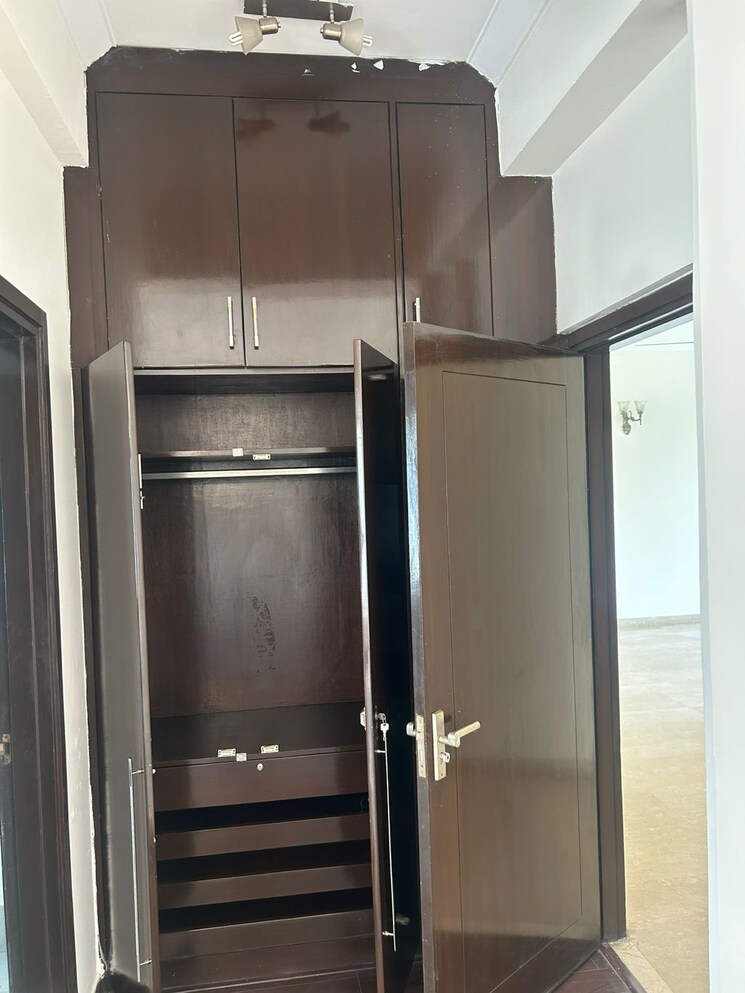 undefined, parsvnath-exotica 3.5 Bedroom 2645 Sq.Ft. Apartment In Sector 53 Gurgaon 9313194