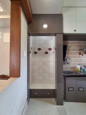 Room in 3 BHK Apartment at Kondapur – for Rent