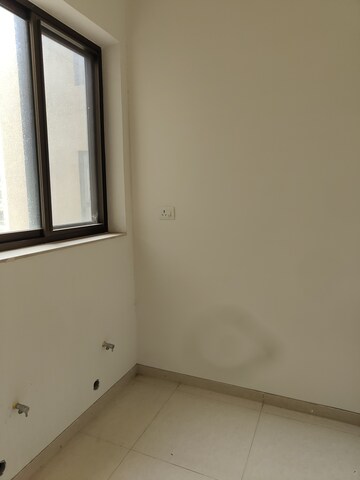 Room in 3 BHK Apartment at Century Ethos, Hebbal – for Rent