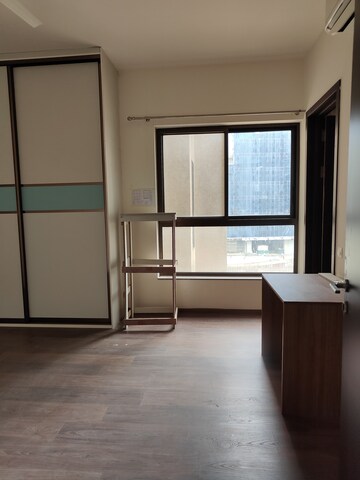 Room in 3 BHK Apartment at Century Ethos, Hebbal – for Rent