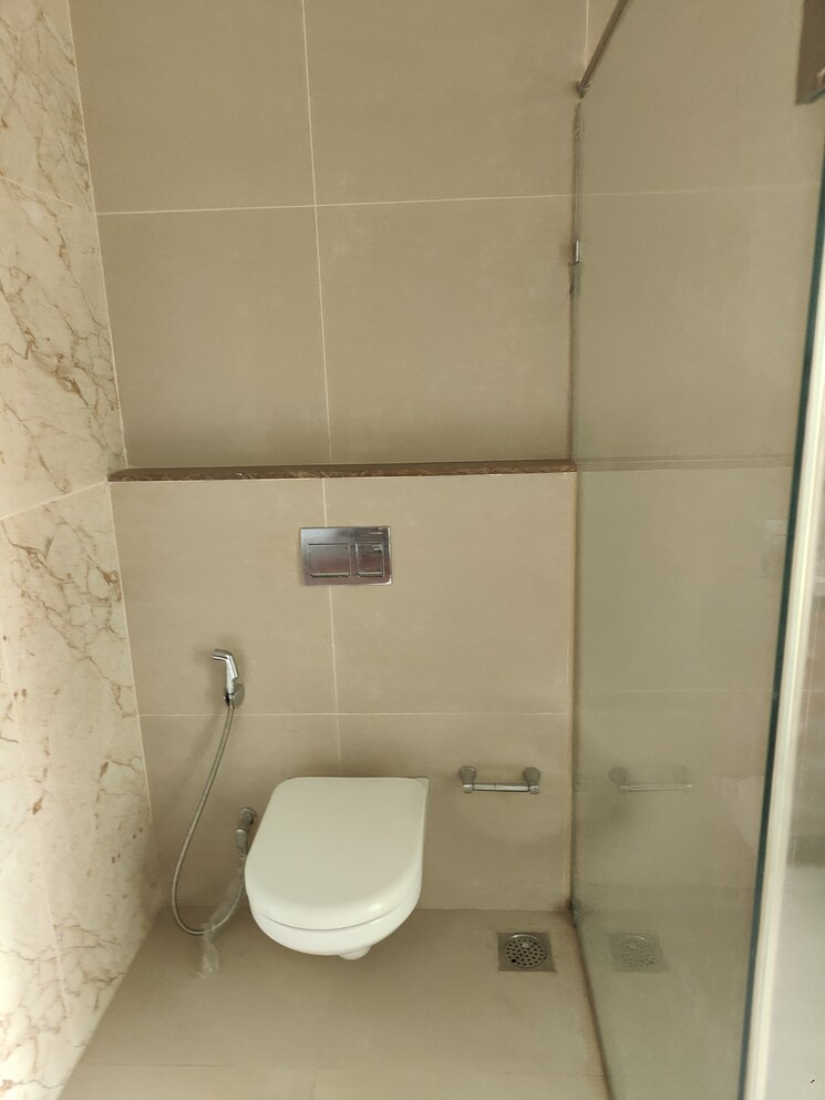 Bathroom, century-ethos 3 Bedroom 2850 Sq.Ft. Apartment In Hebbal Bangalore 9313104