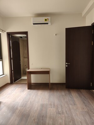 Room in 3 BHK Apartment at Century Ethos, Hebbal – for Rent