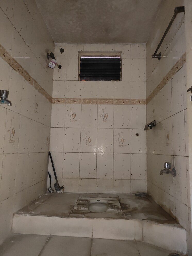 Bathroom, sai-homes-bowenpally 2 Bedroom 900 Sq.Ft. Apartment In Bowenpally Hyderabad 9313255