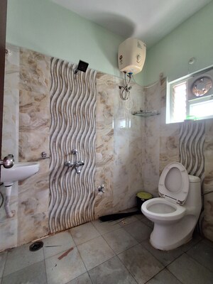 Attached Bathroom in 3 BHK Apartment at Kondapur – for Rent