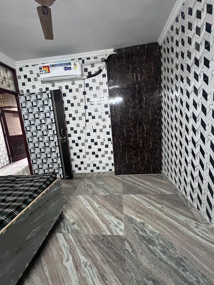 Bedroom, saket 1 Bedroom 450 Sq.Ft. Builder Floor In Saket Delhi 9313343