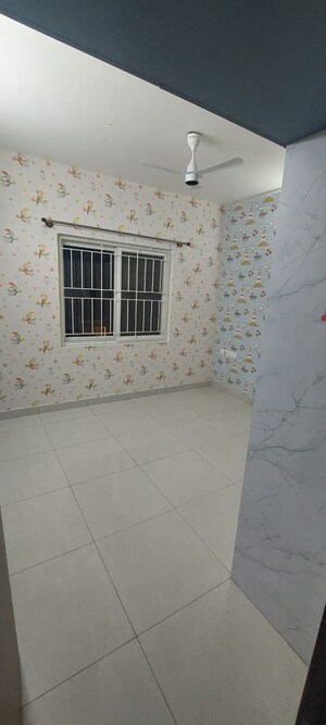 Room in 2 BHK Apartment at Vaishnavi Serene, Yelahanka – for Rent