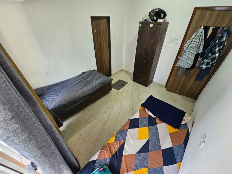 Room, mayur-pankh-chs Pg For Boys & Girls In Borivali East 9313299