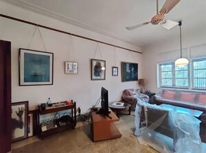 Living Room in 4 BHK Apartment at Cuffe Parade – for Rent