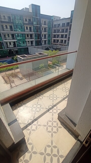 Balcony in 3 BHK Builder Floor at Signature Global City 63A, Sector 63a – for Rent