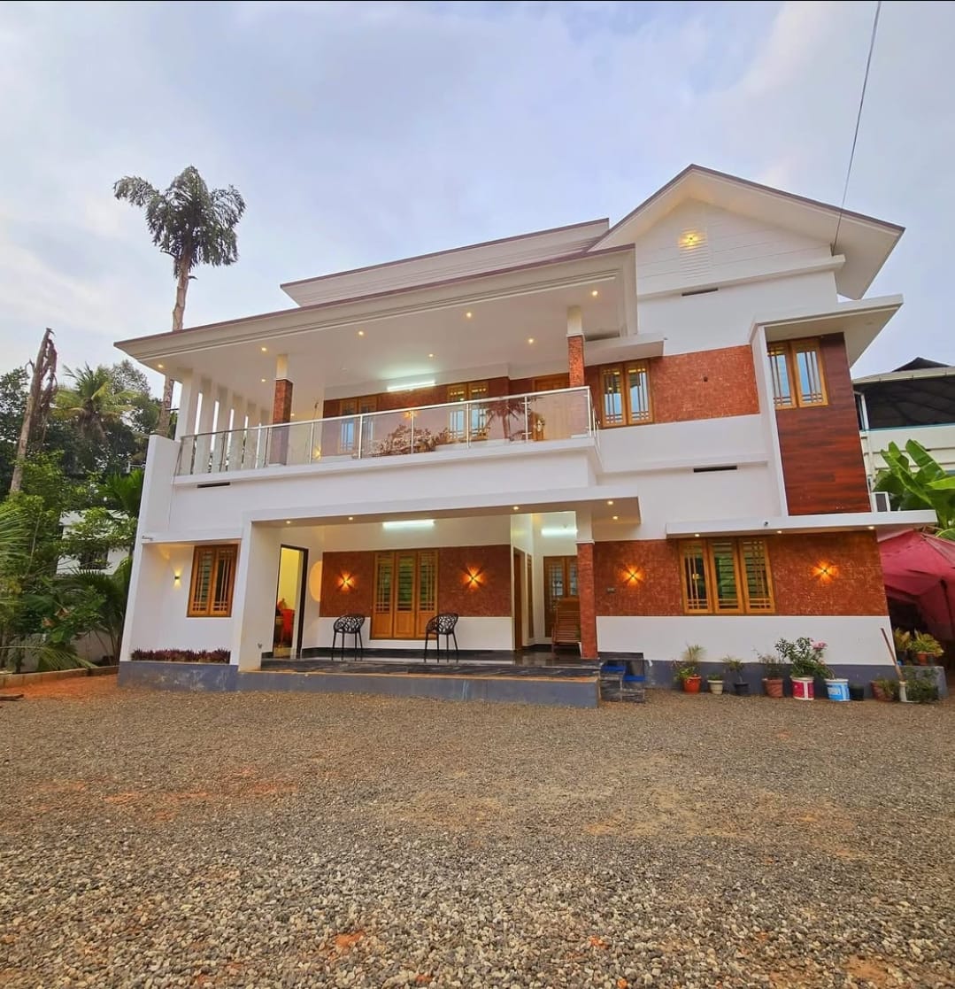 3 BHK + Study Room Villa For Sale in Kalpathi