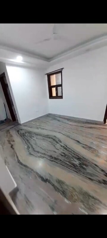 Bedroom in 3 BHK Builder Floor at Chattarpur – for Rent