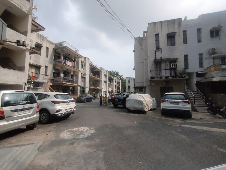 Exterior View, pm-secretariat-cghs 3 Bedroom 1250 Sq.Ft. Apartment In Vikas Puri Delhi 9313625