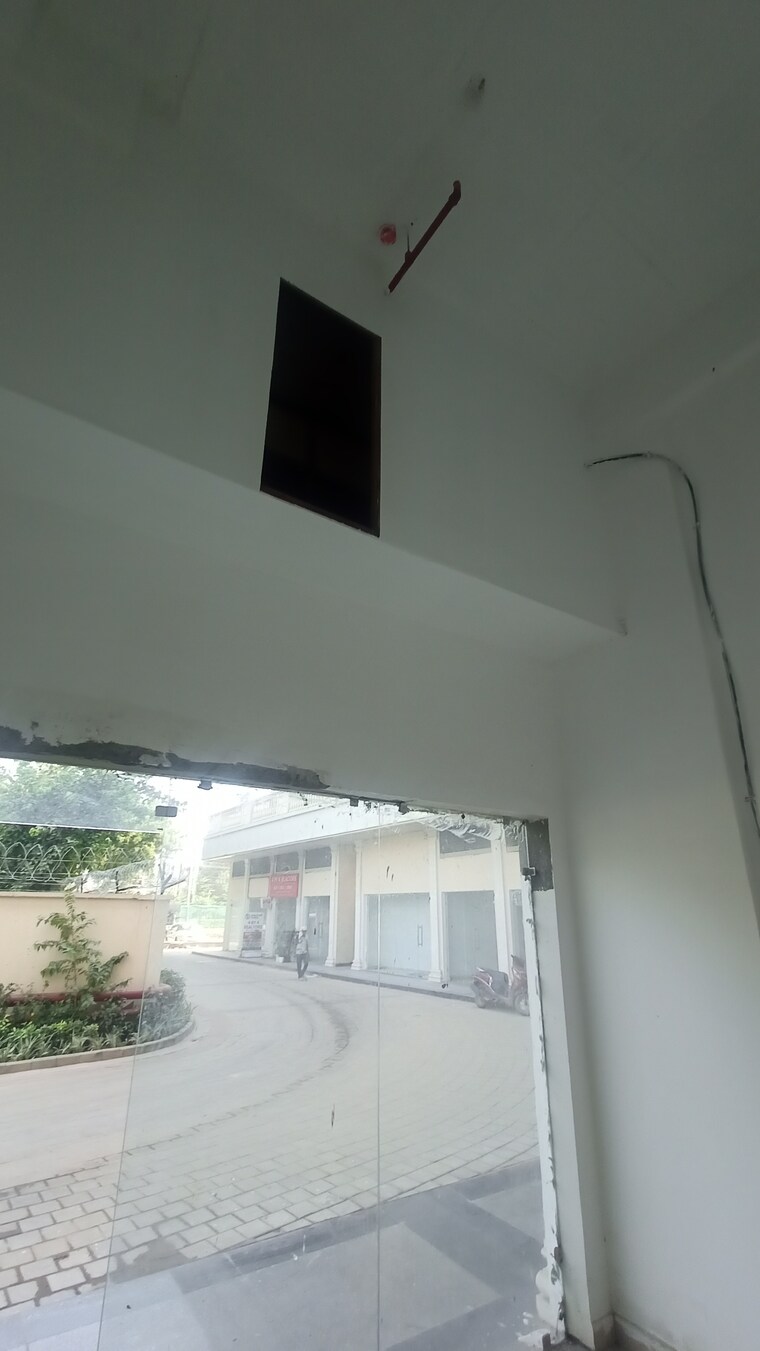 Floor Plan, signature-global-prime Commercial Shop 250 Sq.Ft. In Sector 63a Gurgaon 9307186